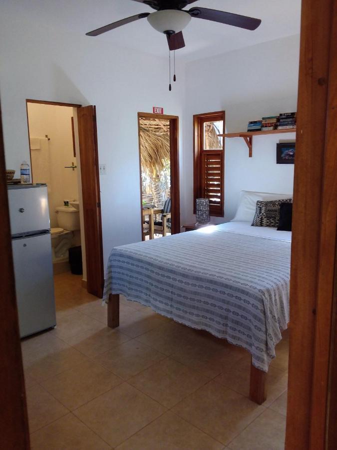 Kudehya Guesthouse تريجر آيلاند بيتش المظهر الخارجي الصورة