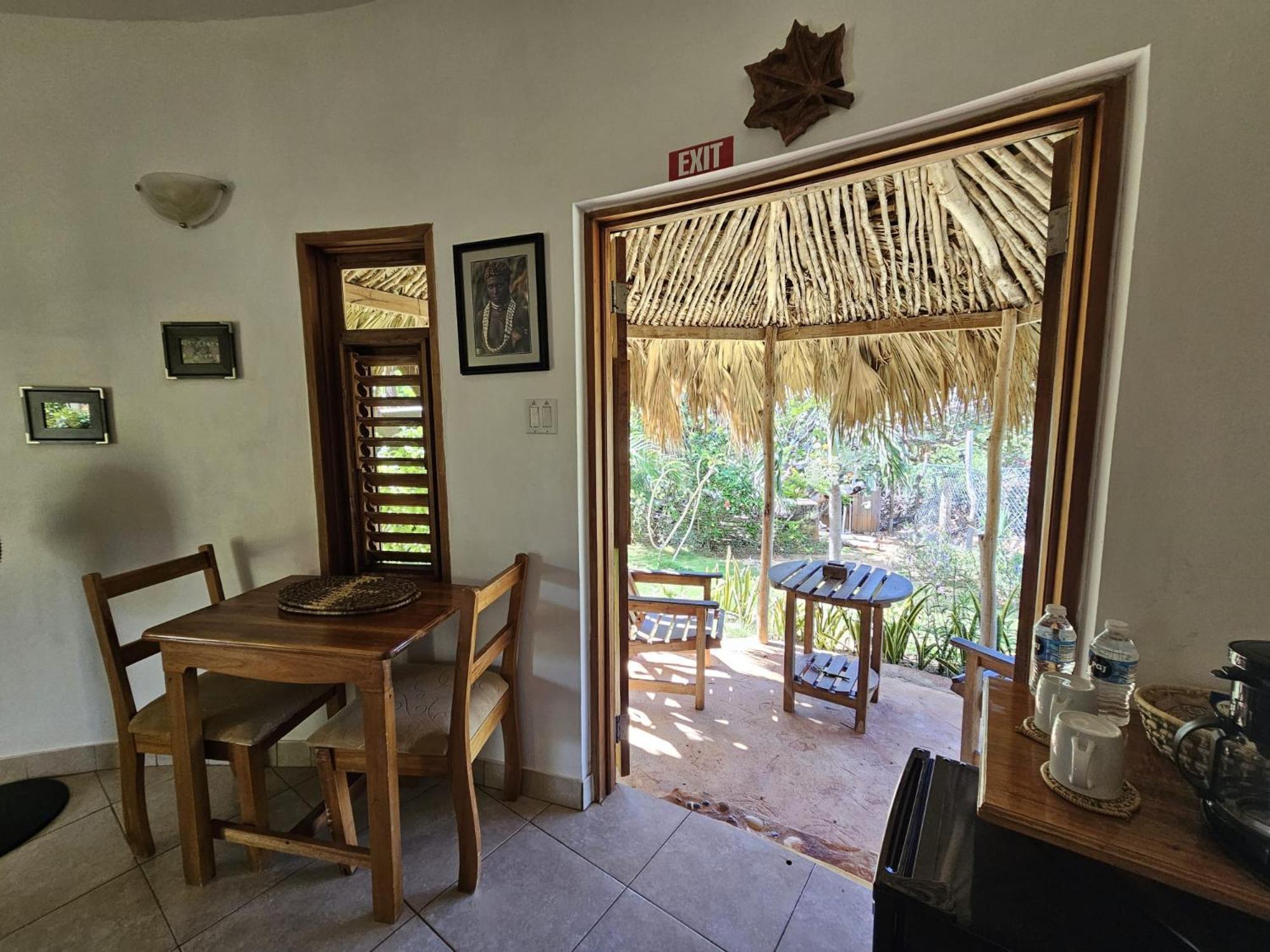 Kudehya Guesthouse تريجر آيلاند بيتش المظهر الخارجي الصورة