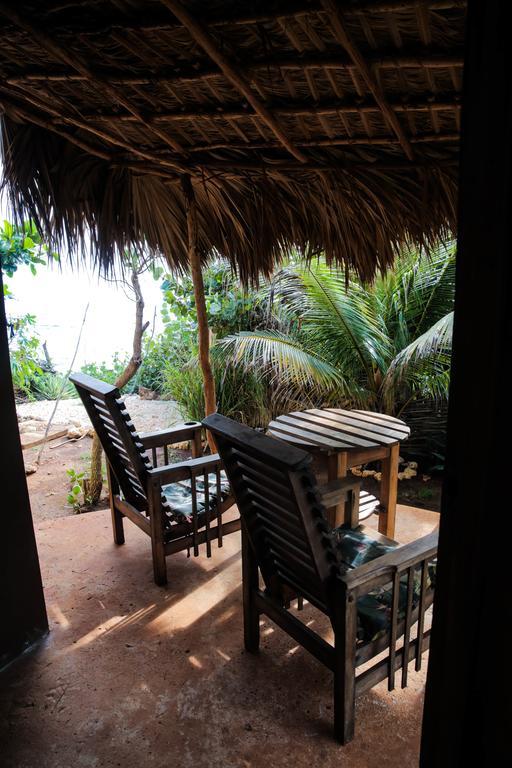 Kudehya Guesthouse تريجر آيلاند بيتش المظهر الخارجي الصورة